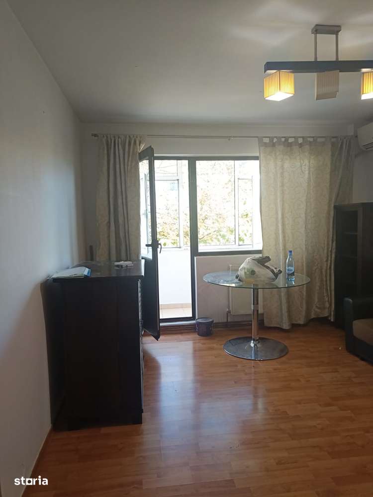 Apartament cu 2 camere, semidecomandat - Podul de Piatră-7