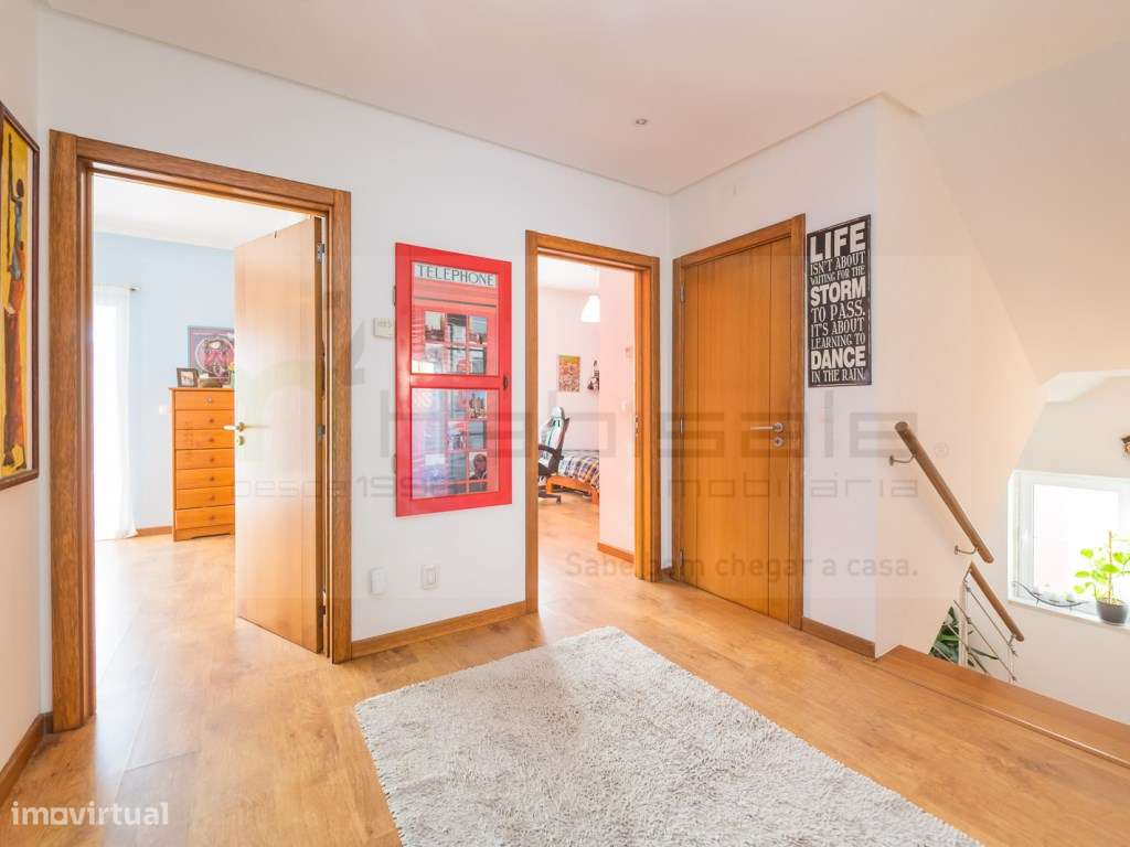 Moradia T4+1 | Casal Novo - Famões / Caneças-26