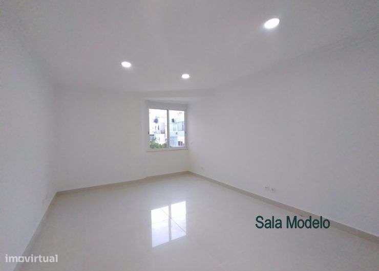 Apartamento T3 remodelado na Pontinha - Grande imagem: 2/23