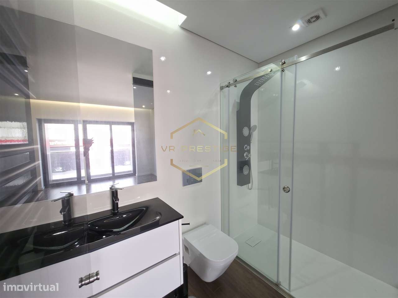 Apartamento T3 Venda em Ramalde,Porto-10