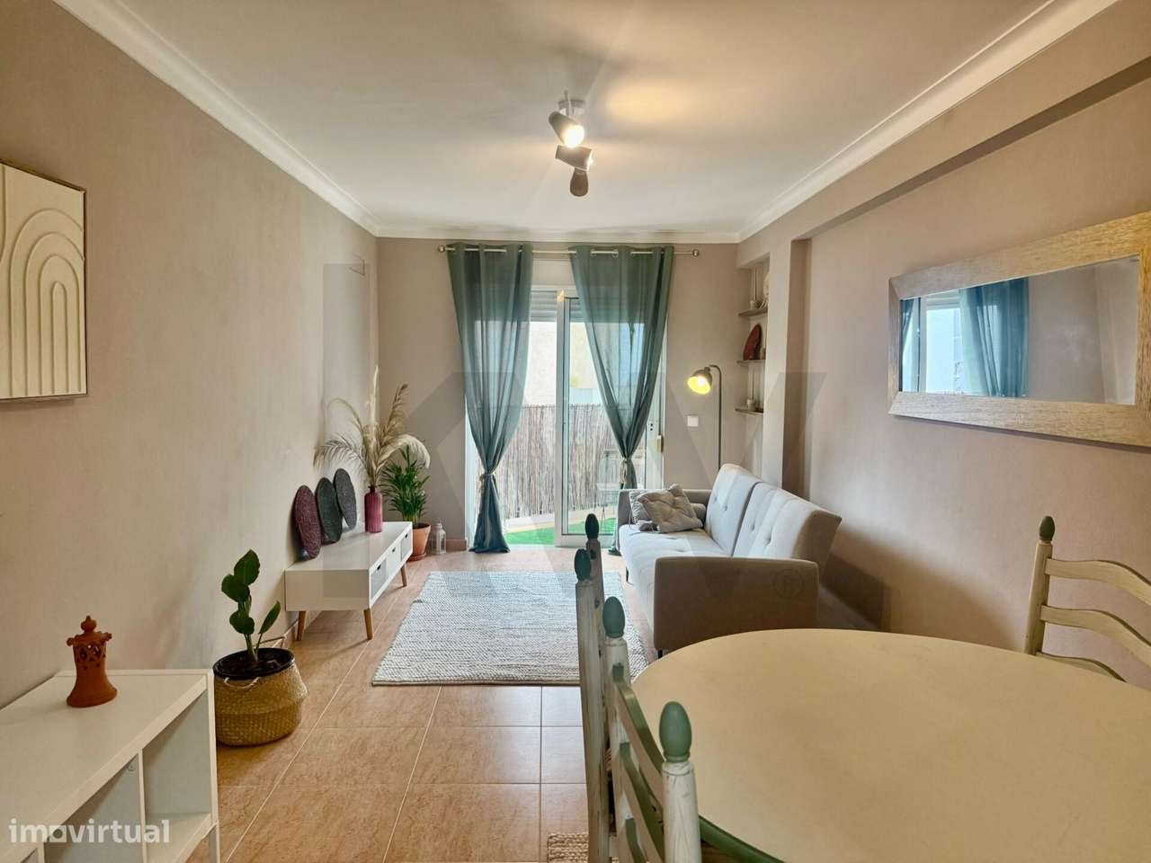 Excelente T1 Remodelado no Centro da Cidade – Portimão - Grande imagem: 4/28