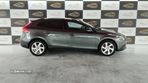 Volvo V40 2.0 D4 Kinetic Geartronic - 4