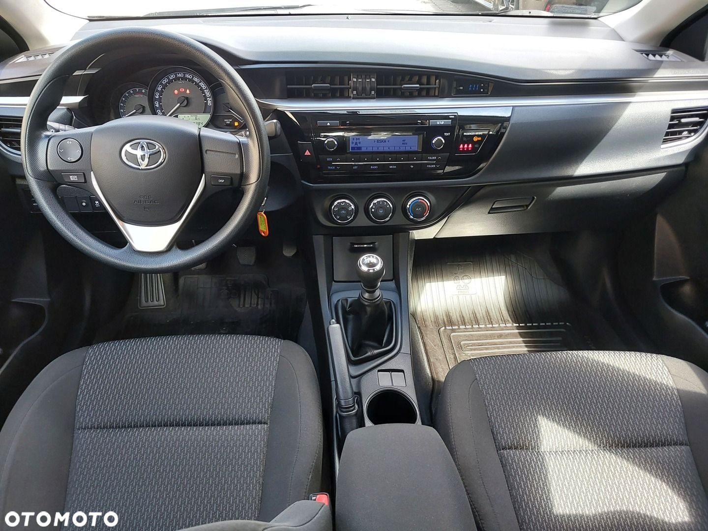 Toyota Corolla 1.6 Active - 8