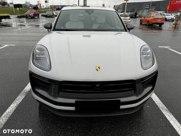 Porsche Macan T - 4