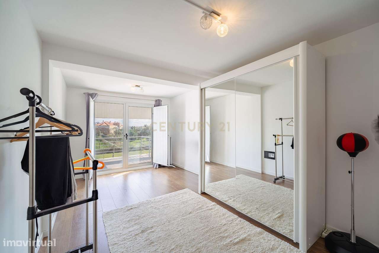 Apartamento T2 Duplex com terraço em condomínio privado-44