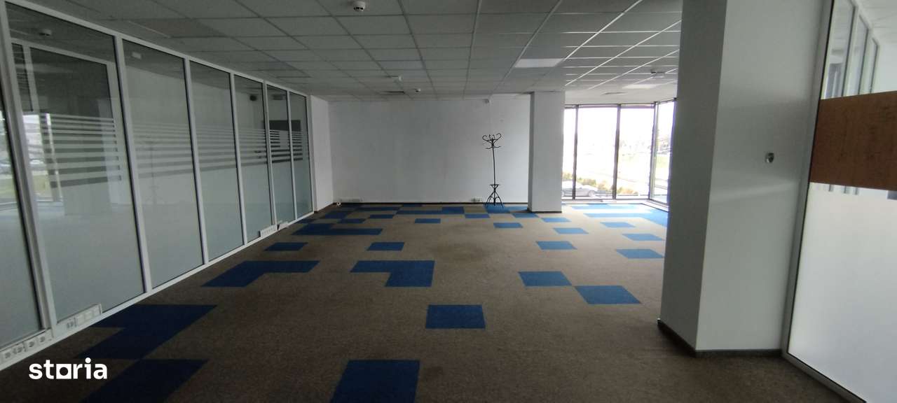 Spatiu de inchiriat 100 - 500 mp - Centru - Palas - Imagine principală: 5/7