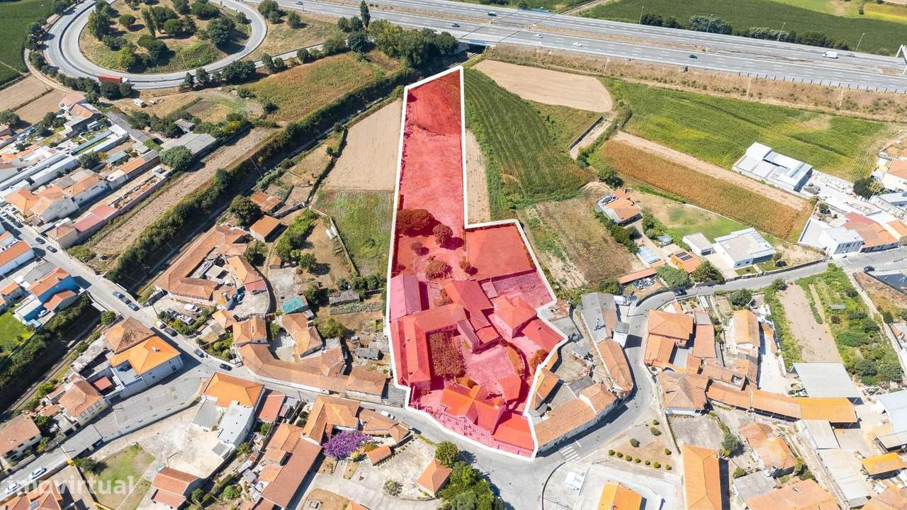 Quinta T3+2 com terreno e potencial de construção em Matosinhos-34