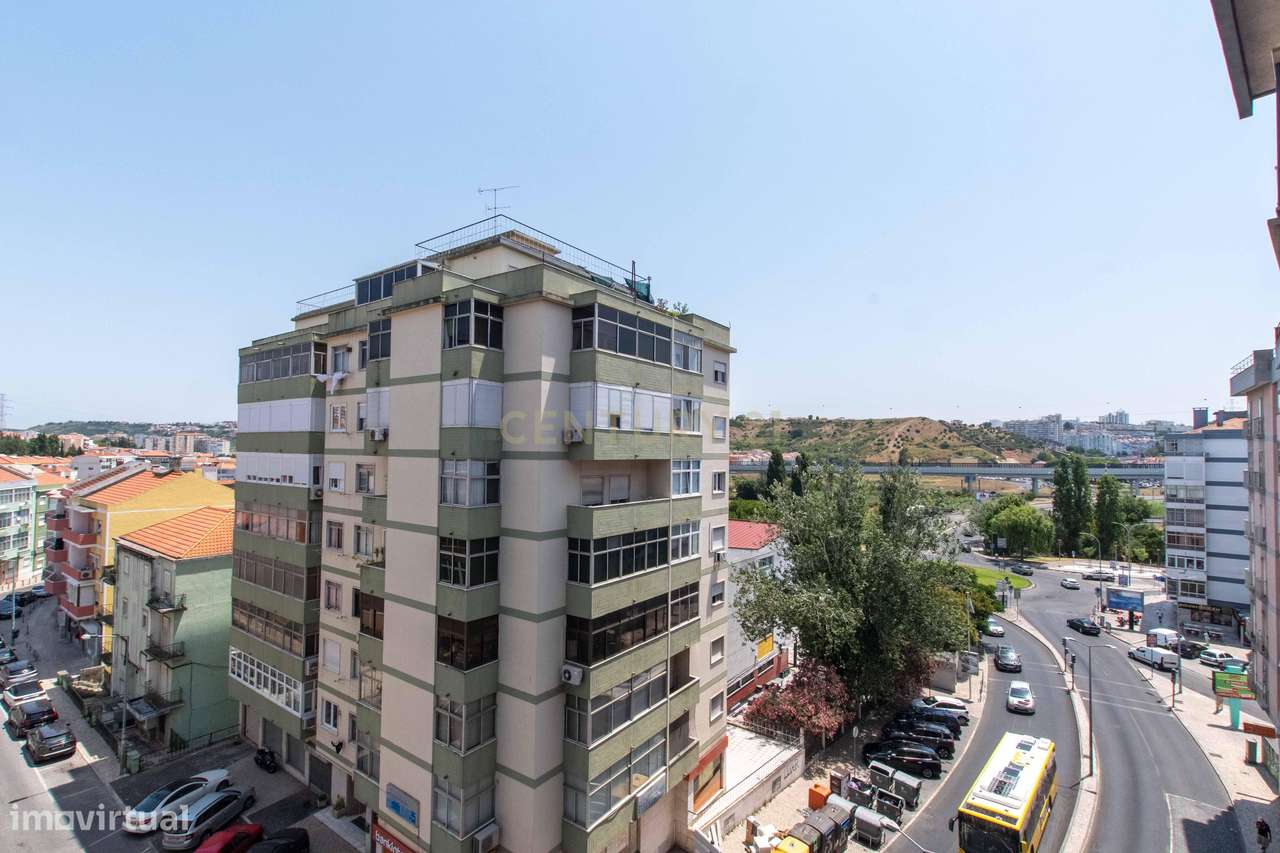 Apartamento T2 Totalmente Remodelado | Odivelas-27