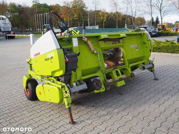 Claas PICK UP 300 HD - 4