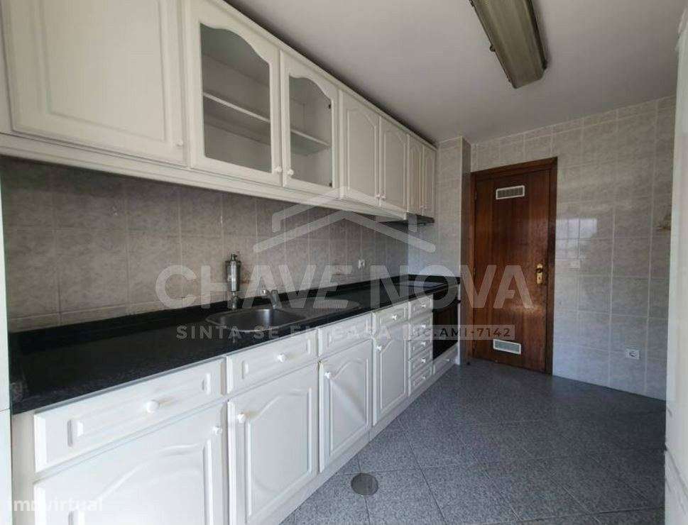 Apartamento T3 em Rio Tinto-8