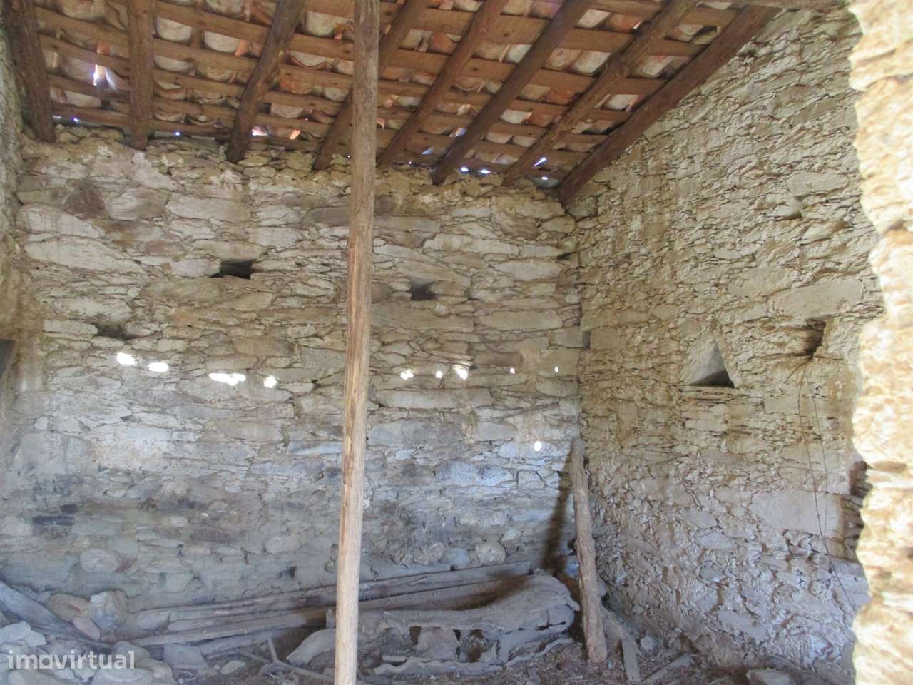 Quinta T0 Venda em Sarzedas,Castelo Branco - Grande imagem: 4/9