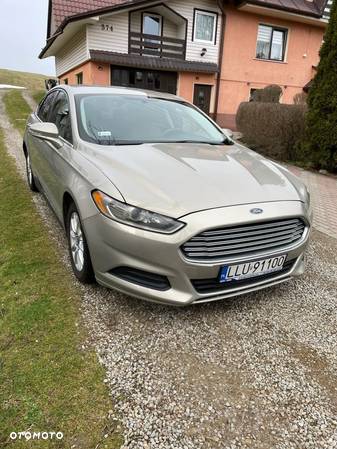 Ford Fusion - 1