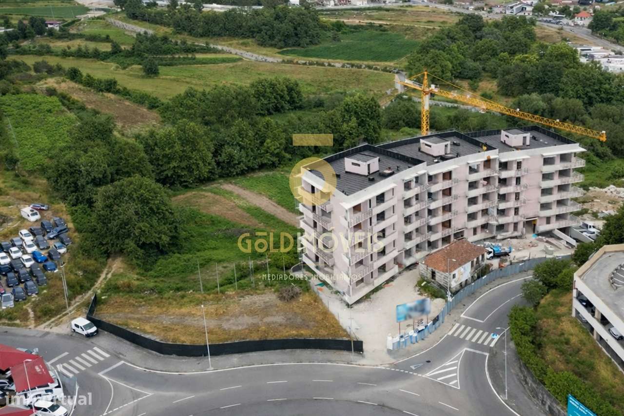 Apartamento T3 Venda em Silvares, Pias, Nogueira e Alvarenga,Lousada - Grande imagem: 2/18