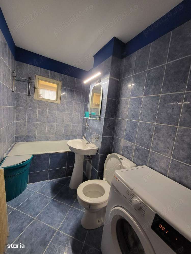 Apartament de 3 camere zona CENTRAL - Imagine principală: 4/6