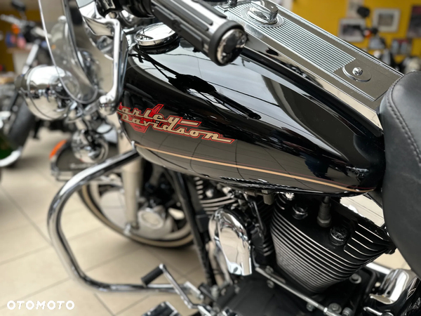 Harley-Davidson Touring Road King - 20
