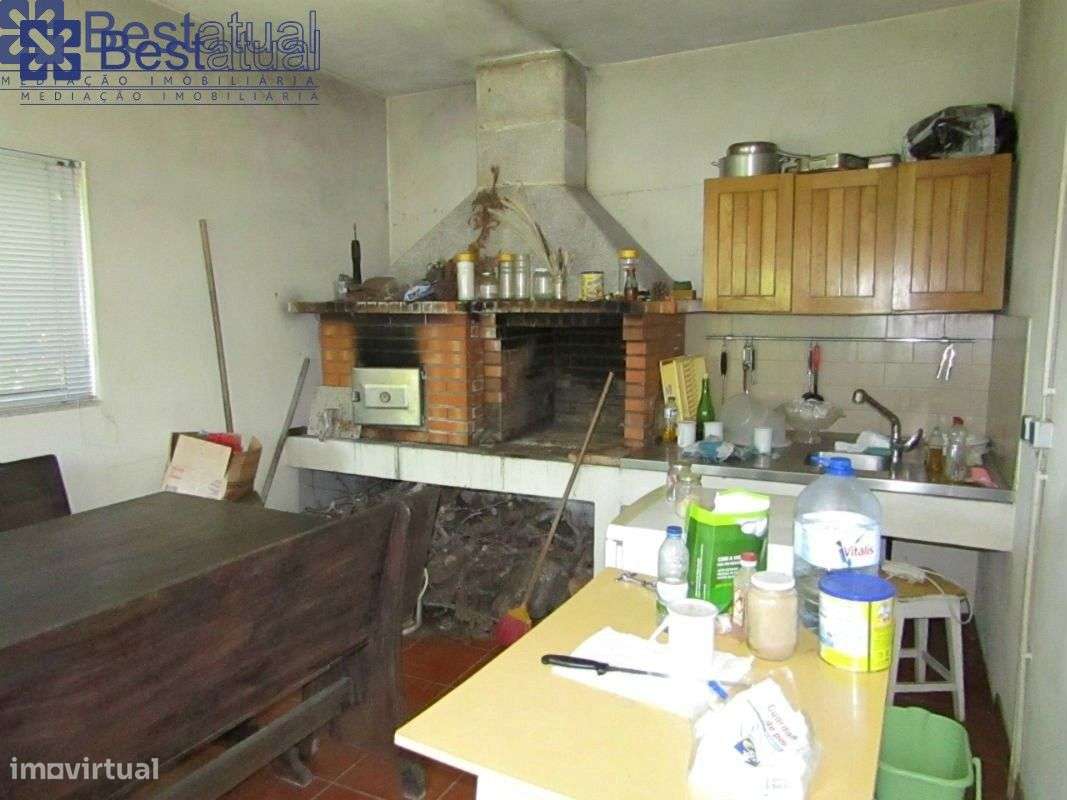 Terreno 4000 m2-c/1500 m2 de área p/construção Moradias-A 3 Min. do-10