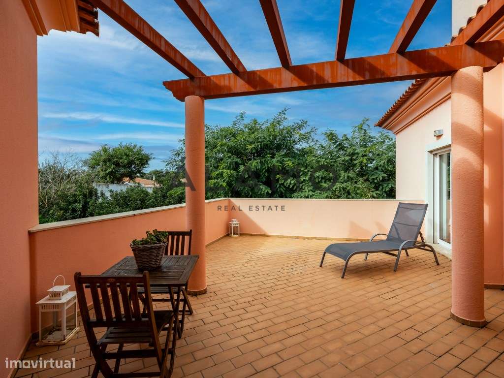 Villa T3 em Condomínio Privado com Piscina-24