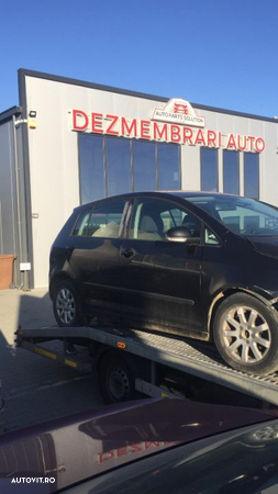 Dezmembram Volkswagen Golf Plus 2.0 TDI cutie automata DSG 6 an fabr 2008 - 2