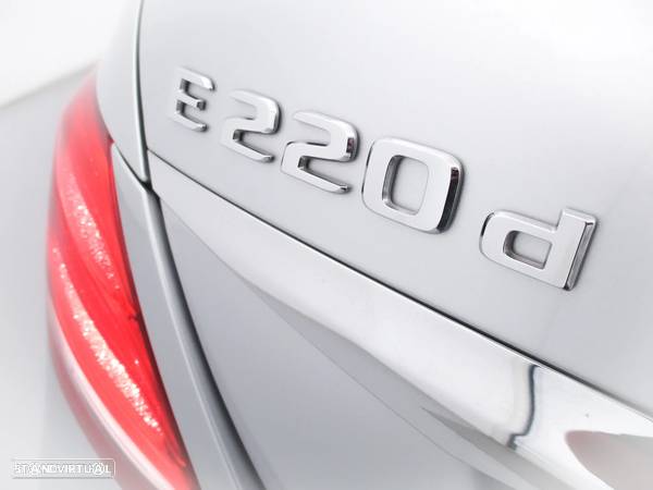 Mercedes-Benz E 220 D Avantgarde - 23