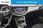 Opel Astra V 1.2 T Edition S&S - 12