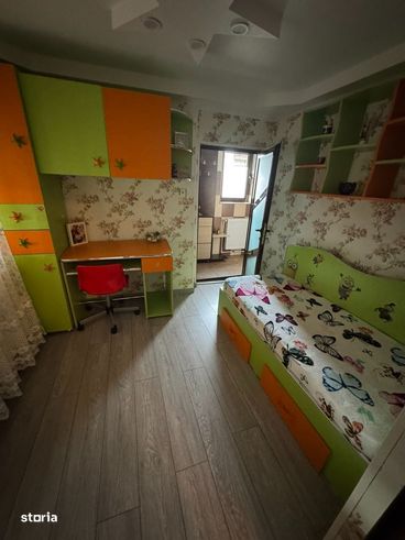 Vanzare 2 case si anexe, Urlati-5