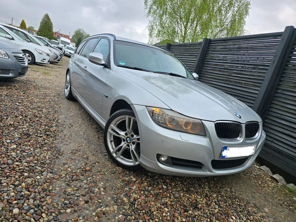 BMW 3 Series E90/E91/E92/E93 2011