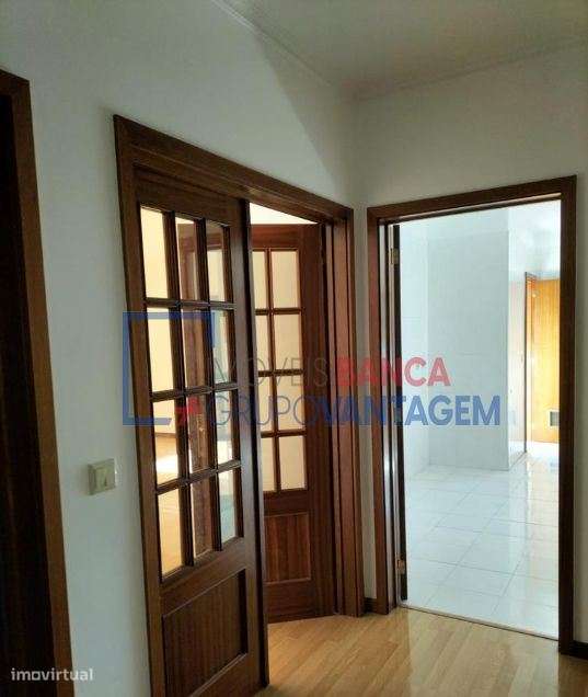 APARTAMENTO T3 - PENAFIEL - Grande imagem: 4/18