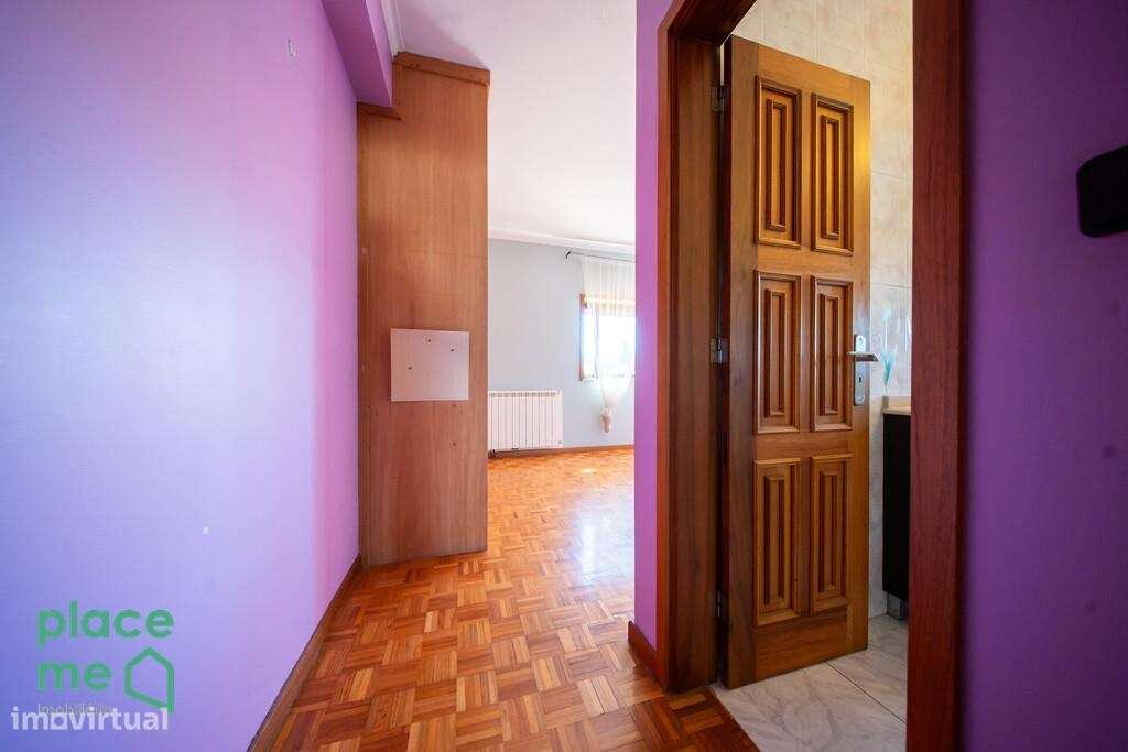 Moradia Individual com mais de 900m2 em Palmeira, Braga-27