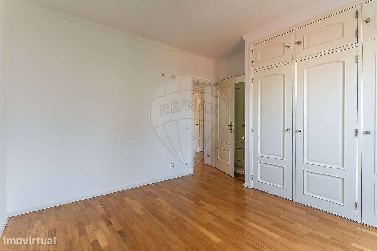 Apartamento T4 para venda-8