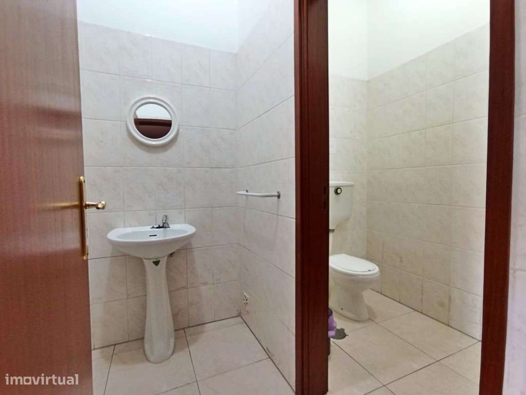 Escritório para Arrendamento no Centro do Castêlo da Maia - Grande imagem: 4/5