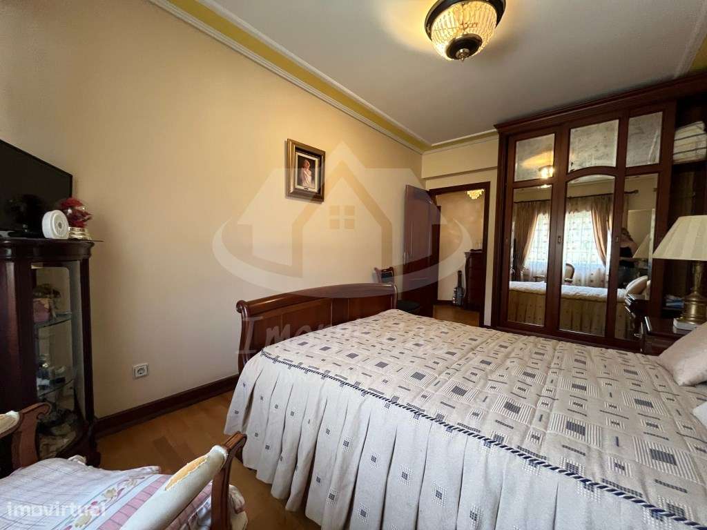 Apartamento T3 com box no Forte da Casa-10