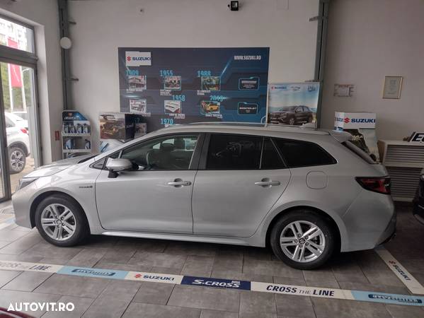 Suzuki Swace 1.8 Hybrid E-CVT Passion - 2