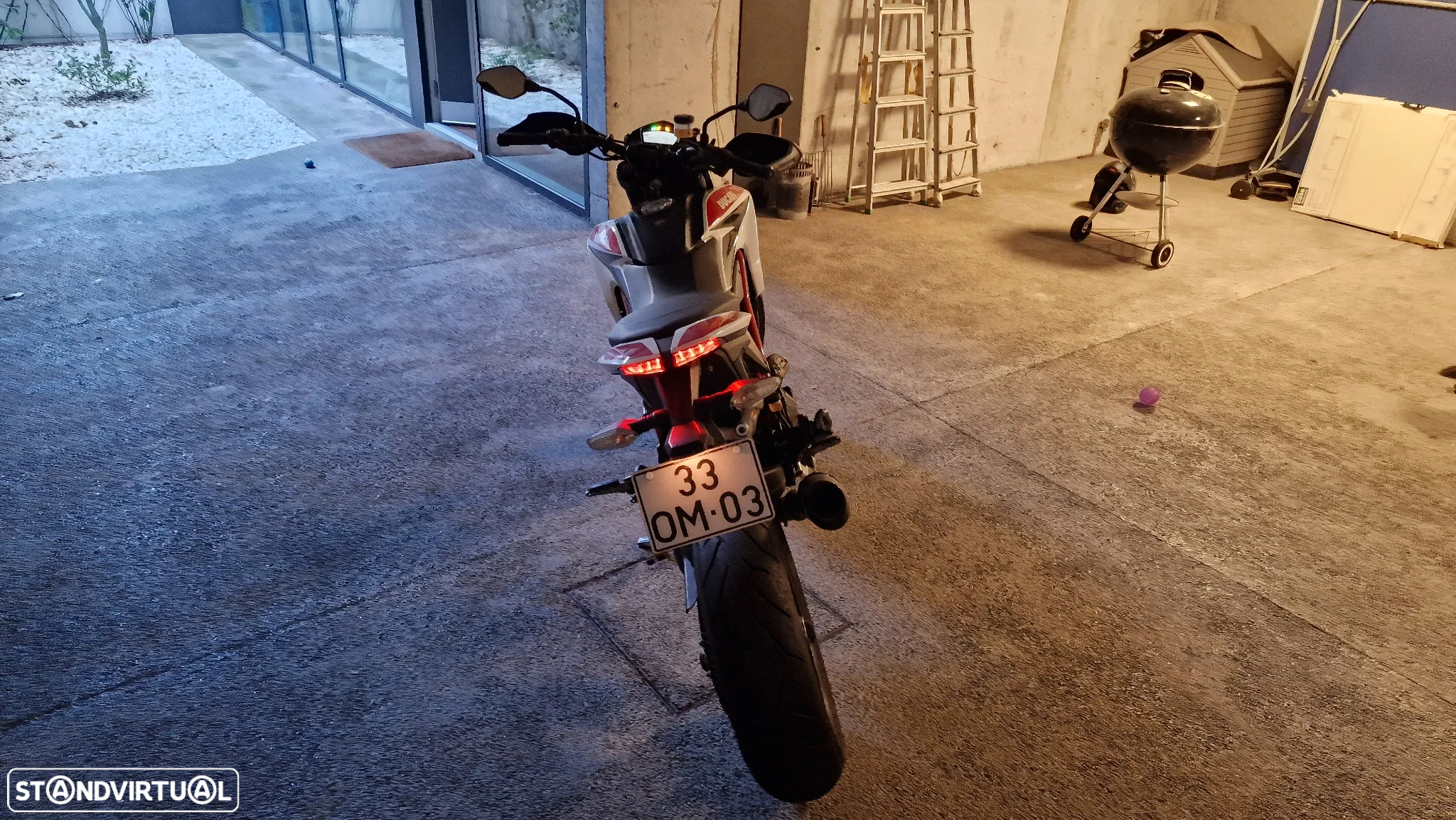 Ducati Hypermotard SP - 8