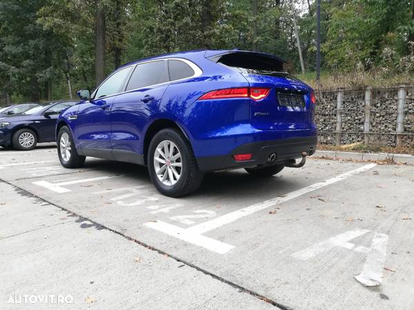 Jaguar F-Pace - 4