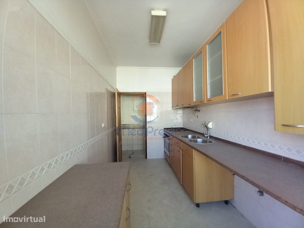 Apartamento T2 - Corroios