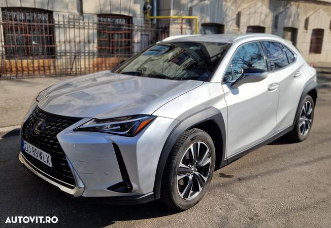 Lexus UX 250h Amazing Edition - 14