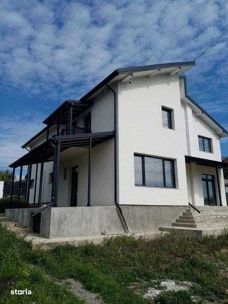 Vand casa Letcani Iasi - Imagine principală: 4/6