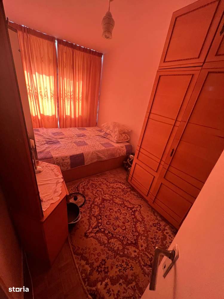 vand 4 camere in orasul Braila cartierul APOLLO pret 52.000 euro-2