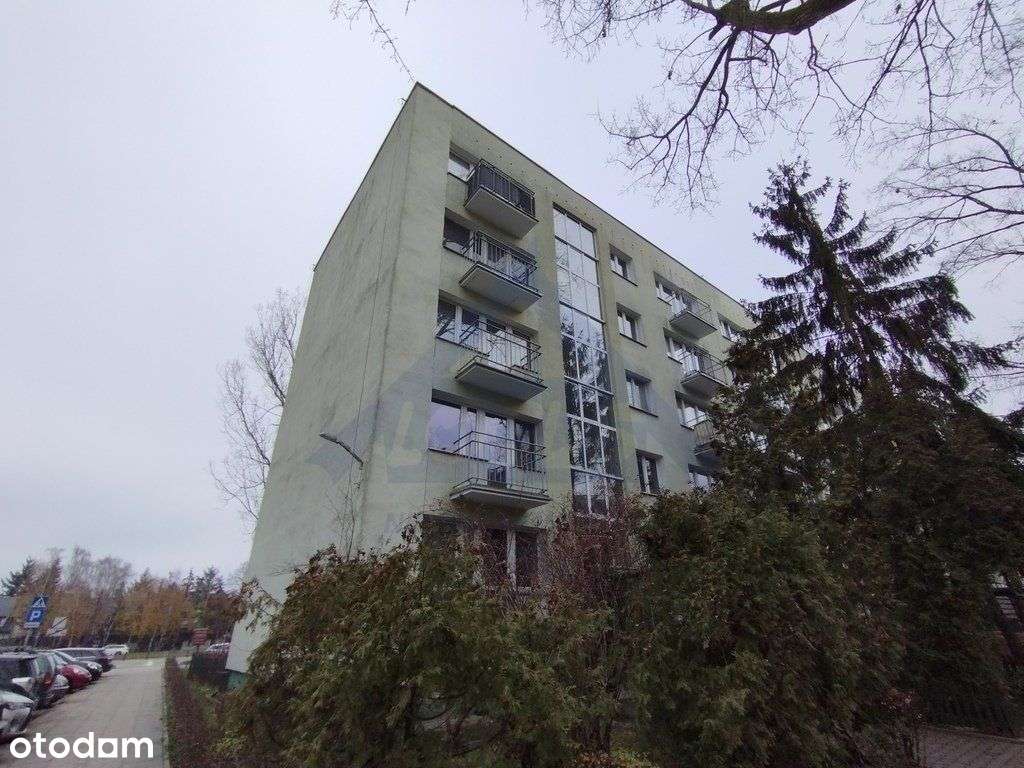 Sprzedam trzykpokojowe mieszkania Warszawa Stegny-15