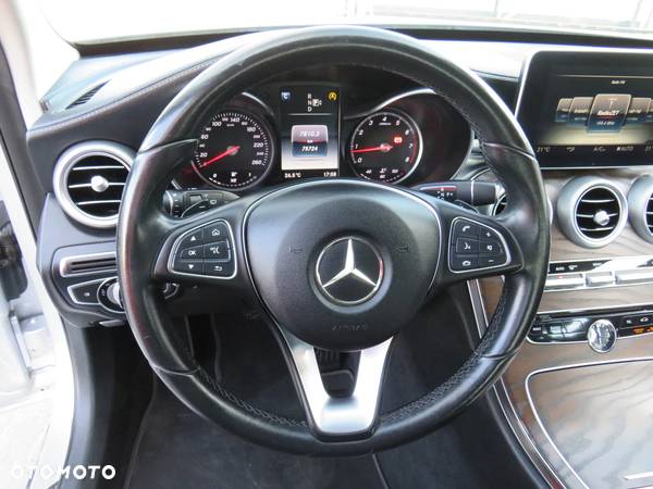 Mercedes-Benz Klasa C 180 T 7G-TRONIC Exclusive - 22