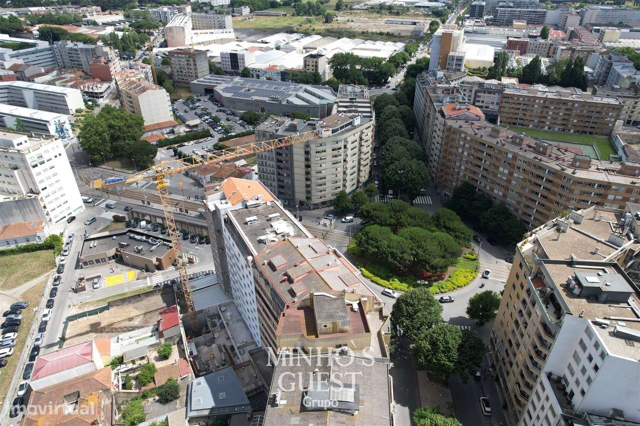 Apartamento T1 de Luxo c/ AC, Elevador e Garagem - Matosinhos-27