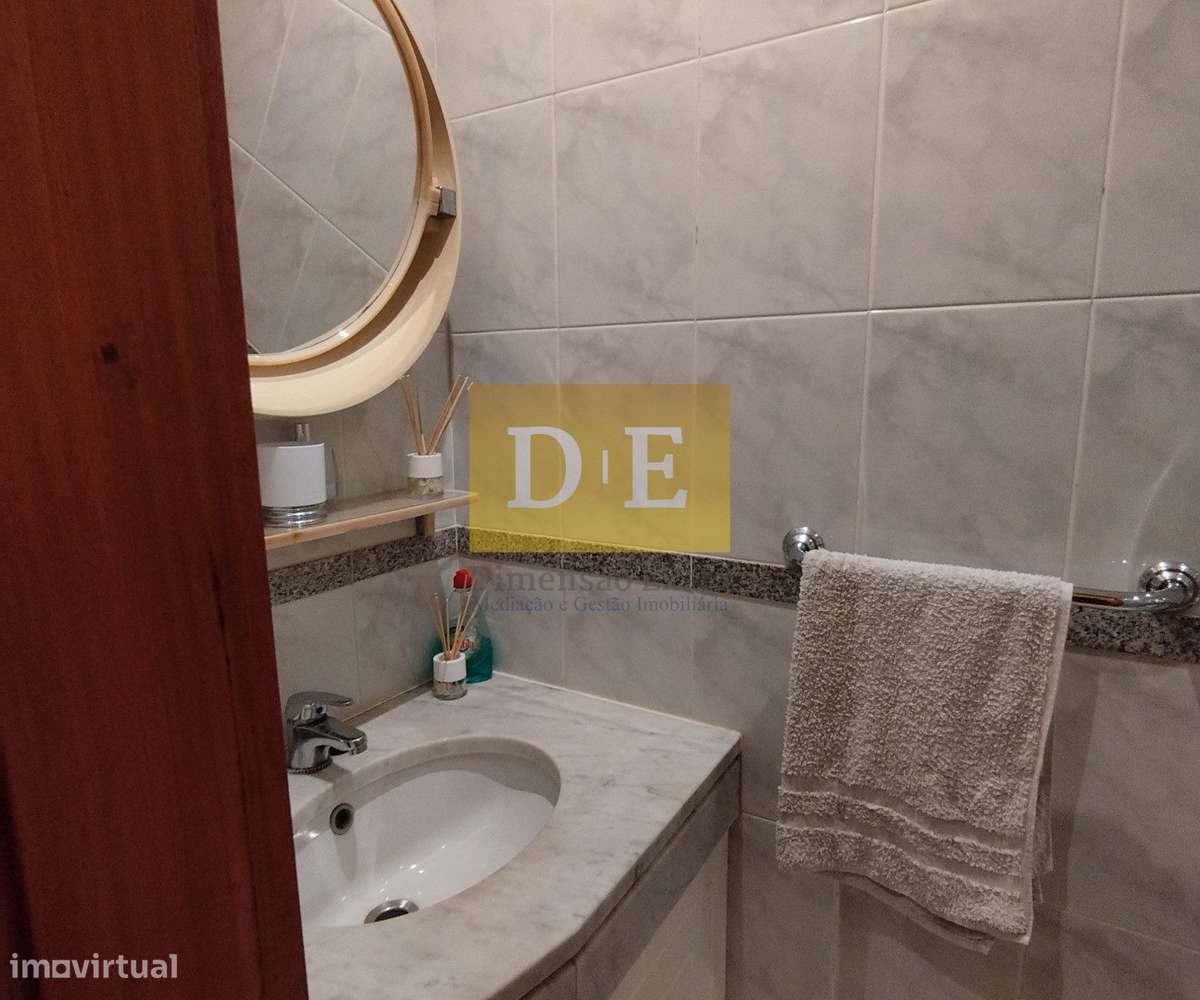Apartamento T2 em Leça da Palmeira-11