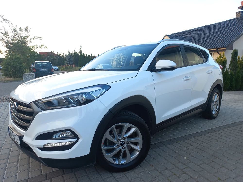 Hyundai Tucson III (2015-2020) blue 1.7 CRDi 2WD DCT Style 2016