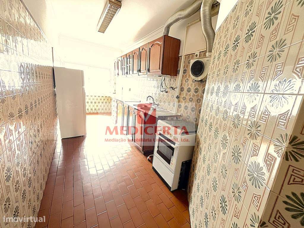 Agualva T2 - Escola António Sérgio - Grande imagem: 3/17