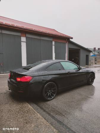 BMW Seria 4 430i Coupe Sport Line - 9