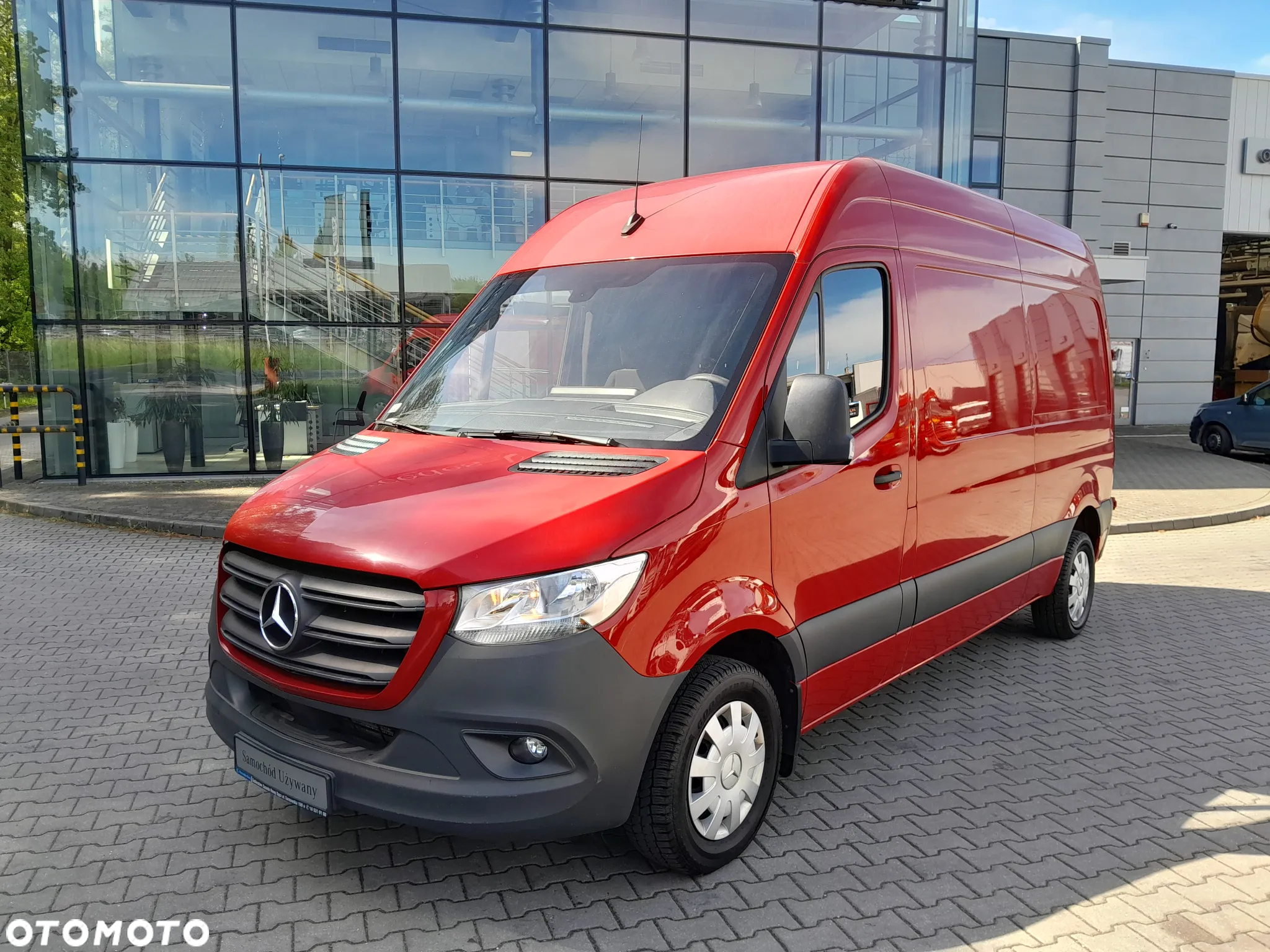 Mercedes-Benz Sprinter - 2