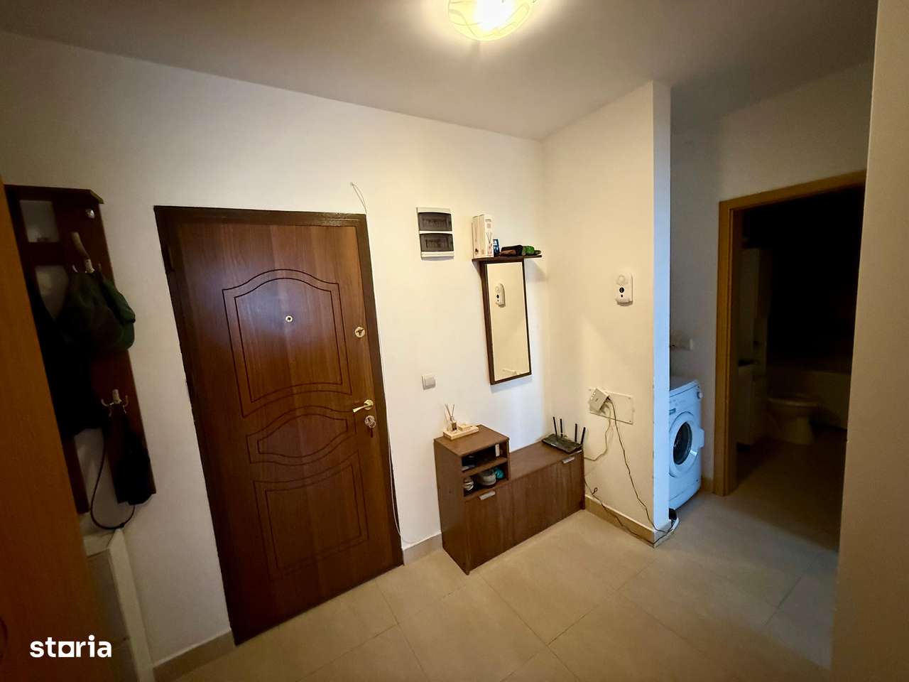 Garsoniera spatioasa cu grădină și balcon, bloc 2013-1