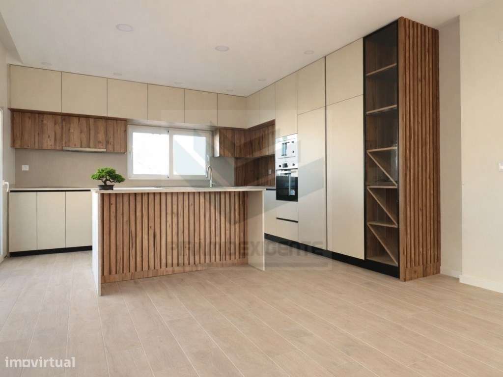 Moradia Isolada Urbanização Nova, 2 min. do Centro Moita - Grande imagem: 2/19