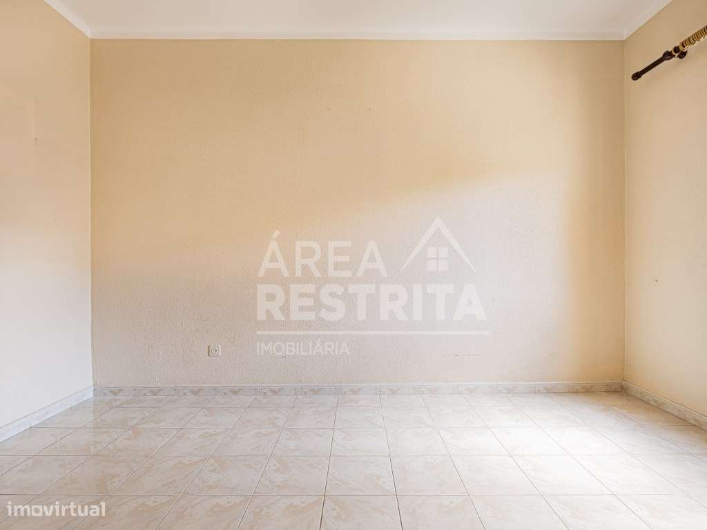 Apartamento T3 no Barreiro | Rés-do-Chão | Excelente Localização-29