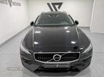 Volvo V60 2.0 B4 Plus Dark Auto - 3